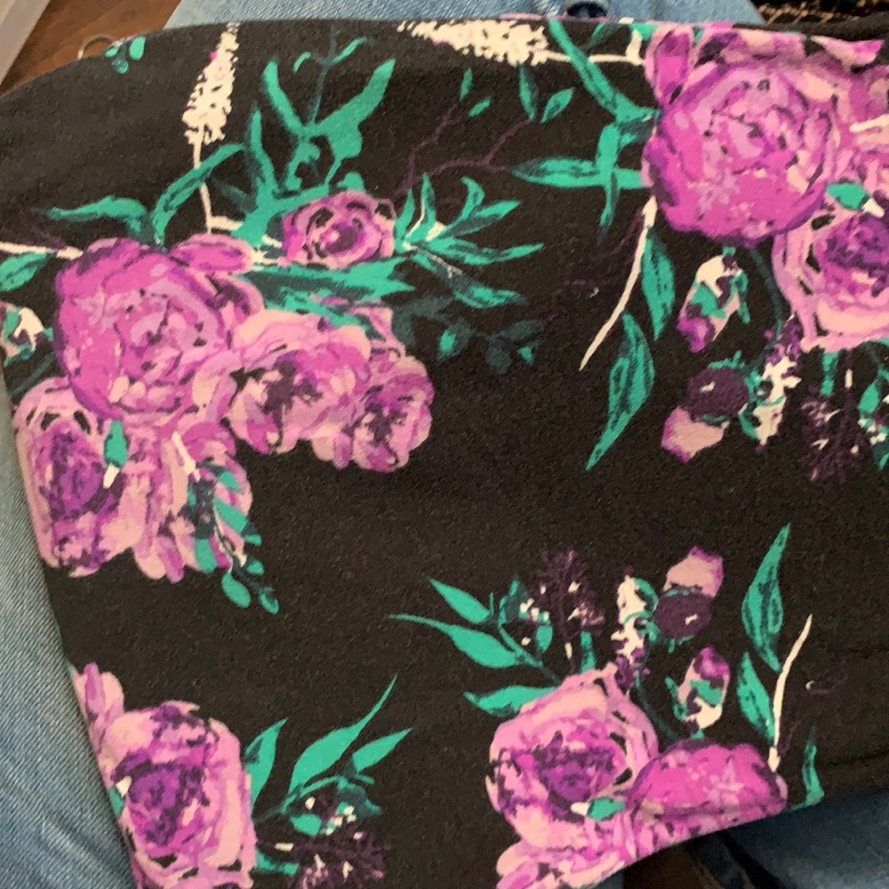 Lularoe leggings gently used